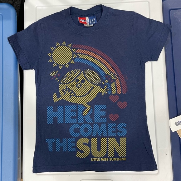 GAP Other - Gap Kids Little Girls XS Here Comes The Sun Little Miss Sunshine Rainbow Tee